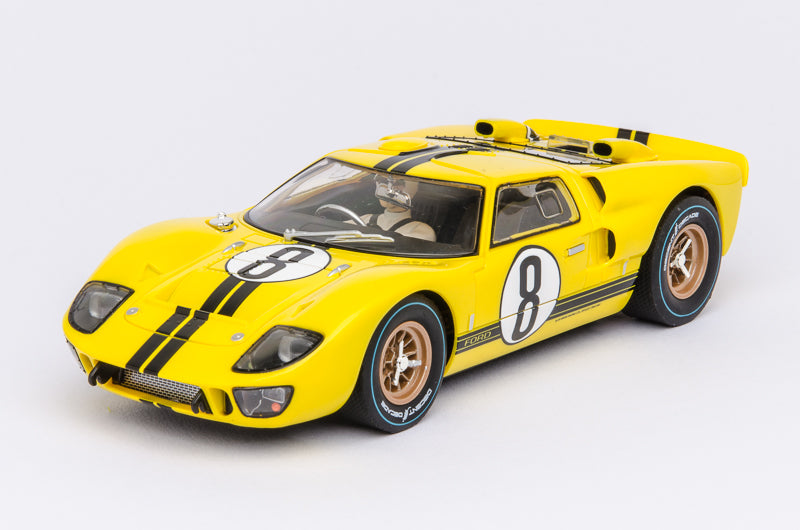 Carrera DIGITAL 124 Ford GT40 "No.8", 1966