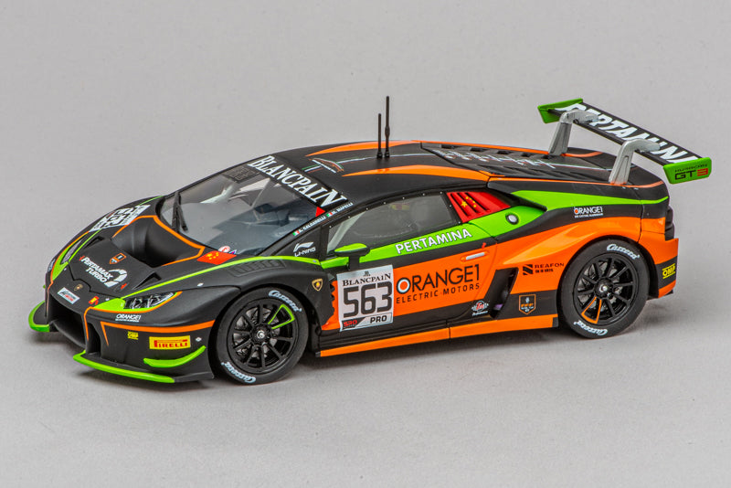 Carrera DIGITAL 132 Lamborghini Huracan GT3