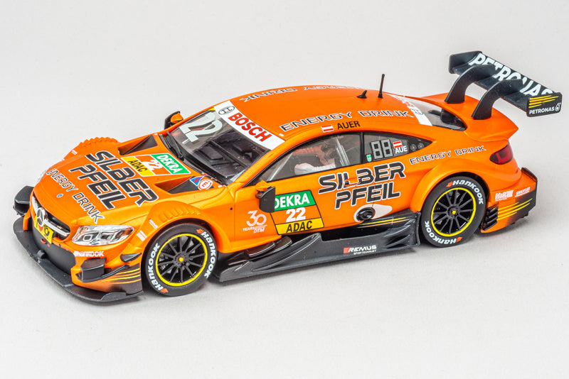 Carrera DIGITAL Mercedes-AMG C63 DTM