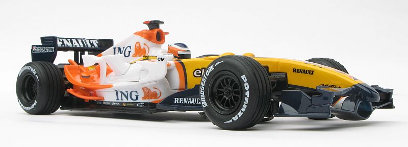 Carrera Evo/D132 Renault R28