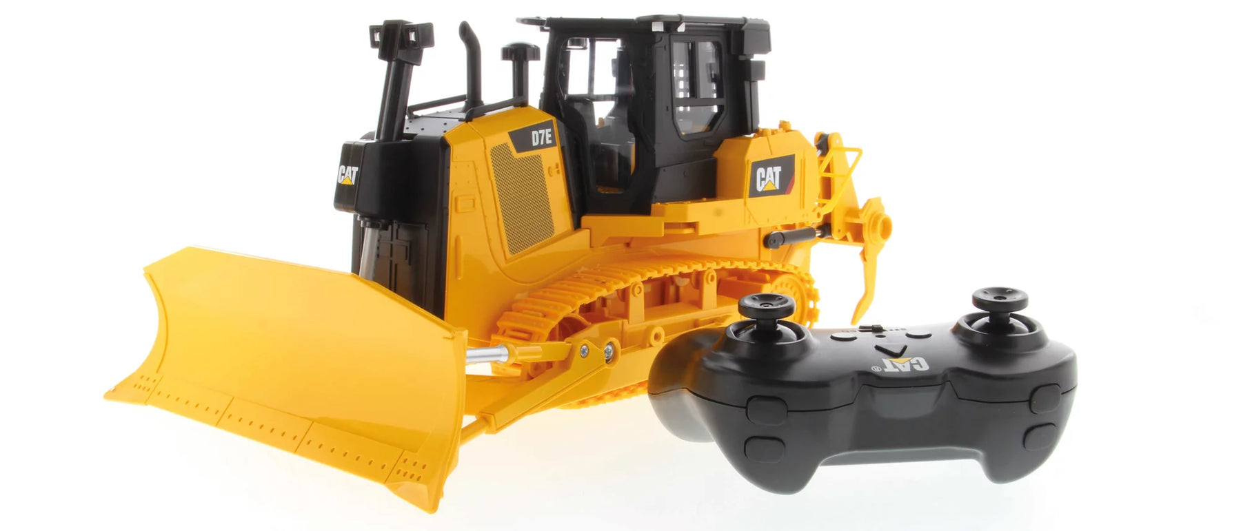 1:24 RC Cat® D7E Bulldozer