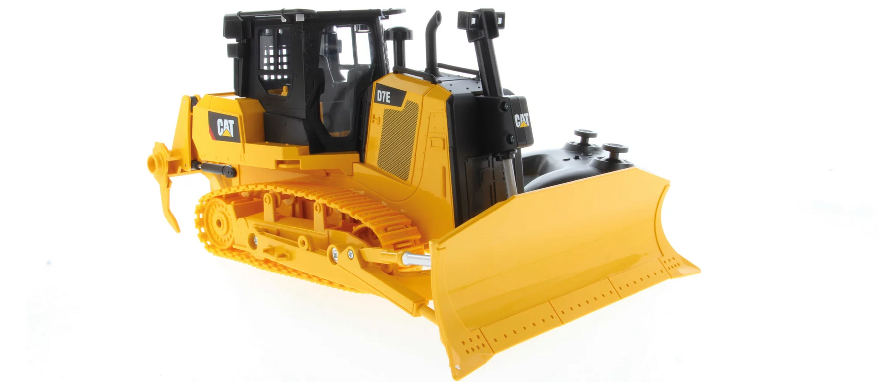 1:24 RC Cat® D7E Bulldozer