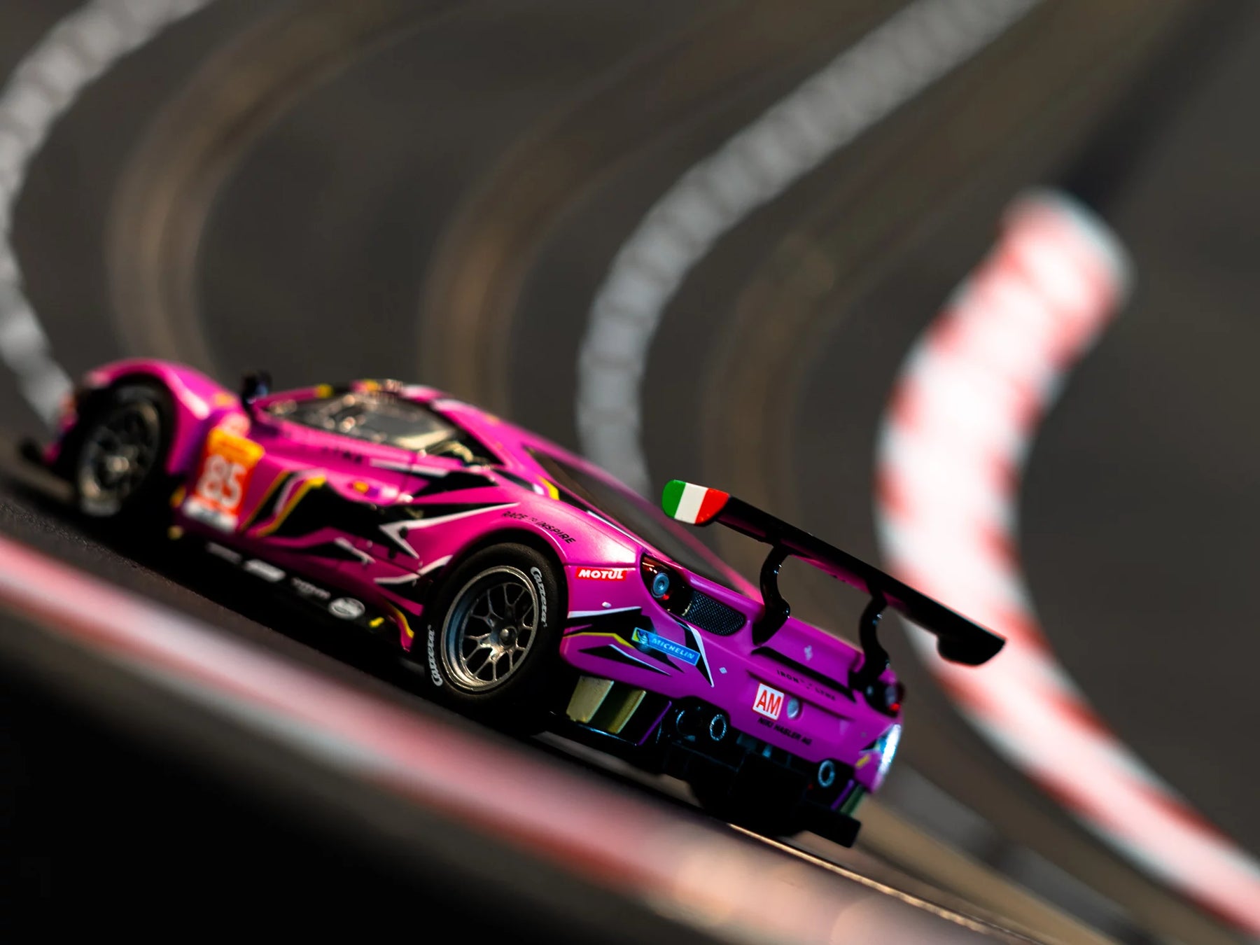Ferrari 488 GT3 „Iron Dames, No.85“