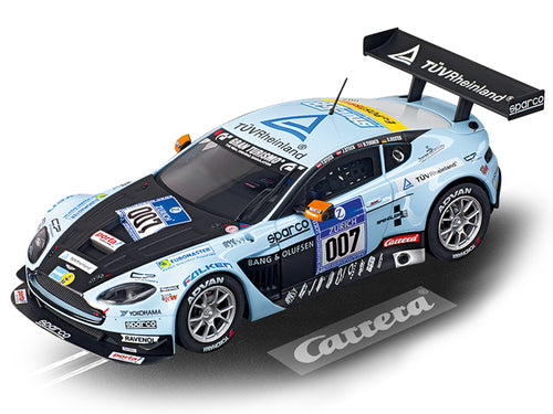 Aston Martin V12 Vantage GT3 Fiatal versenyző