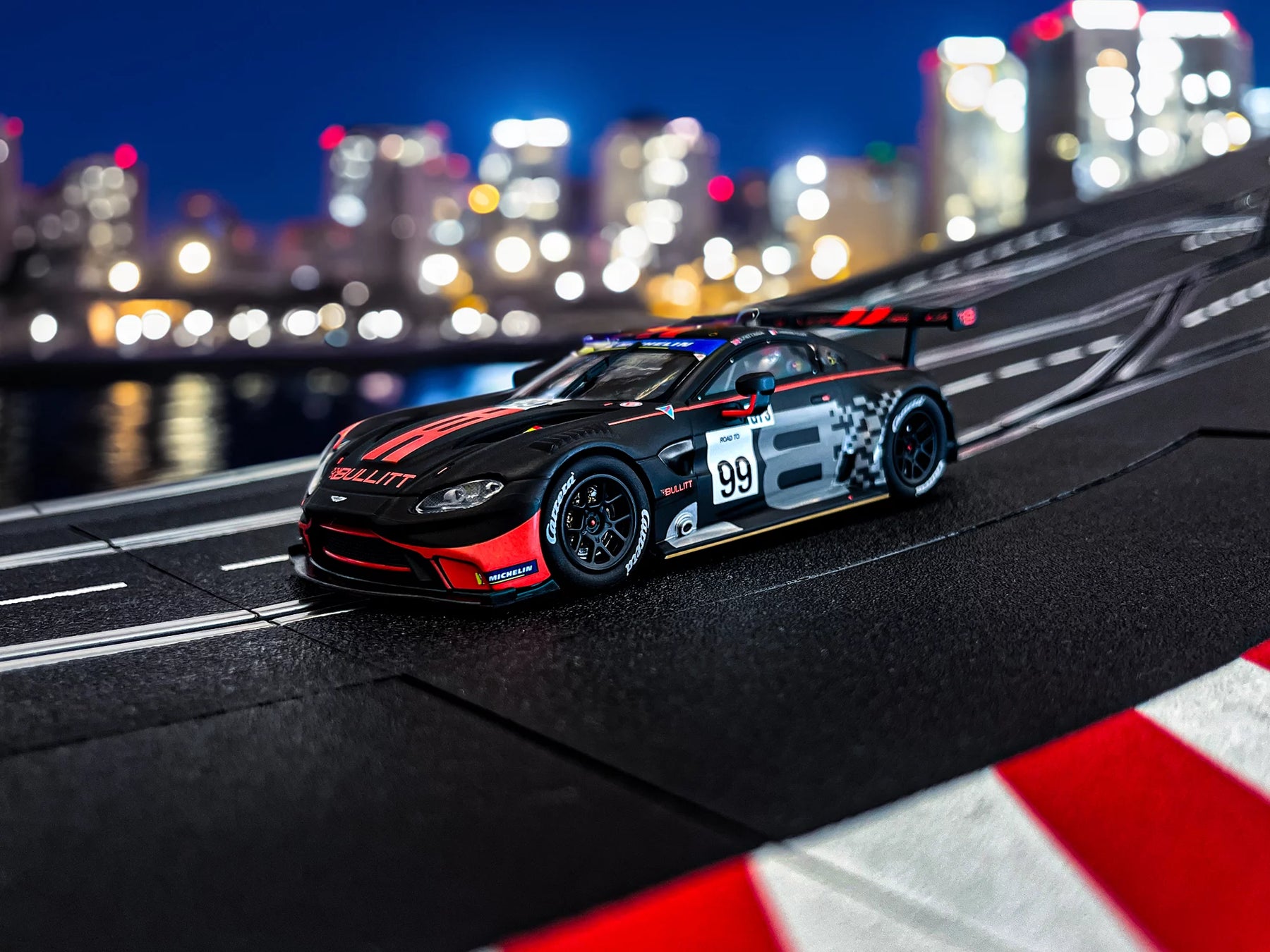 Aston-Martin Vantage GT3 "Bullitt Racing, No.99"