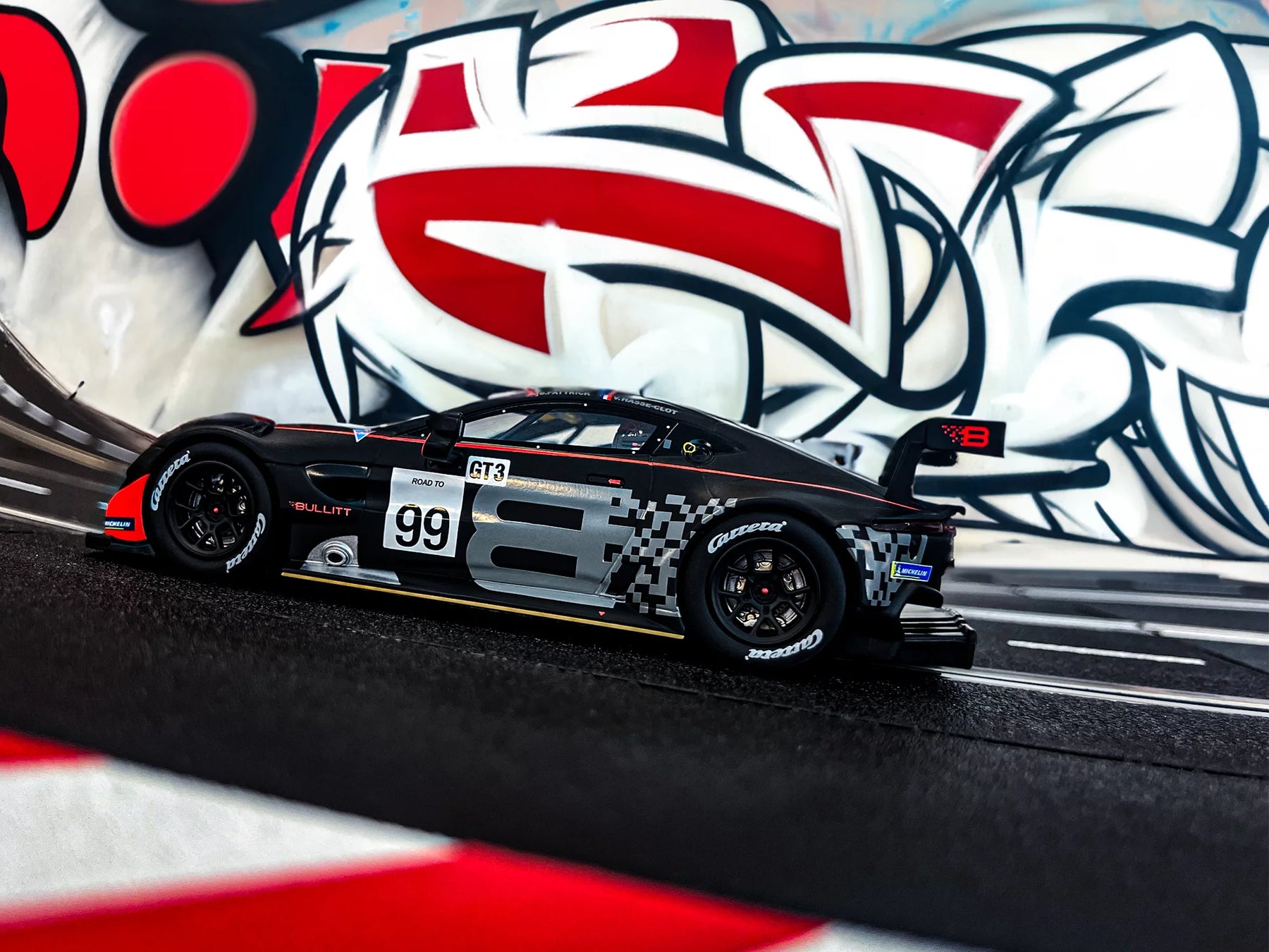 Aston-Martin Vantage GT3 "Bullitt Racing, No.99"