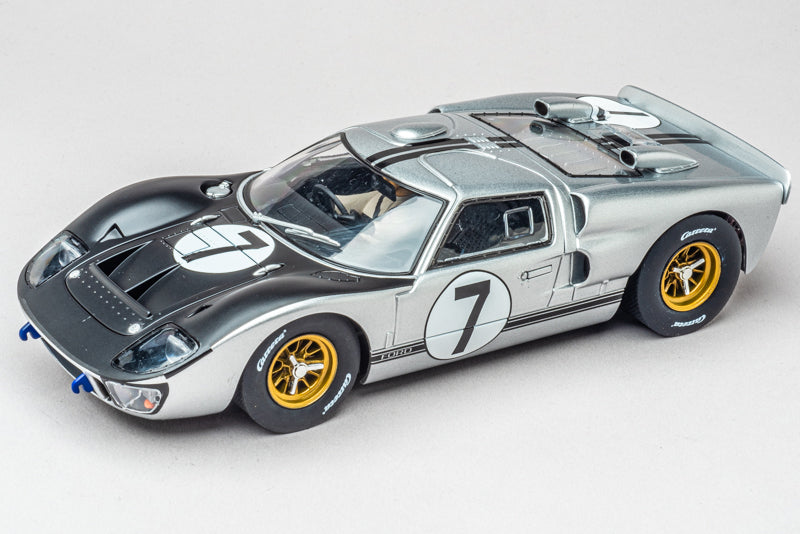 Carrera DIGITAL 124 Ford GT40