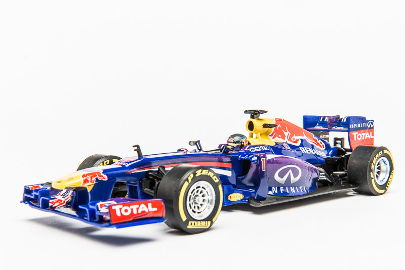 Carrera DIGITAL 132 Infiniti Red Bull Racing Nr.1