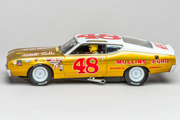 Carrera DIGITAL 132 Ford Torino Talladega