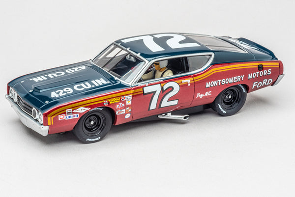 Carrera DIGITAL 132  Ford Torino Talladega