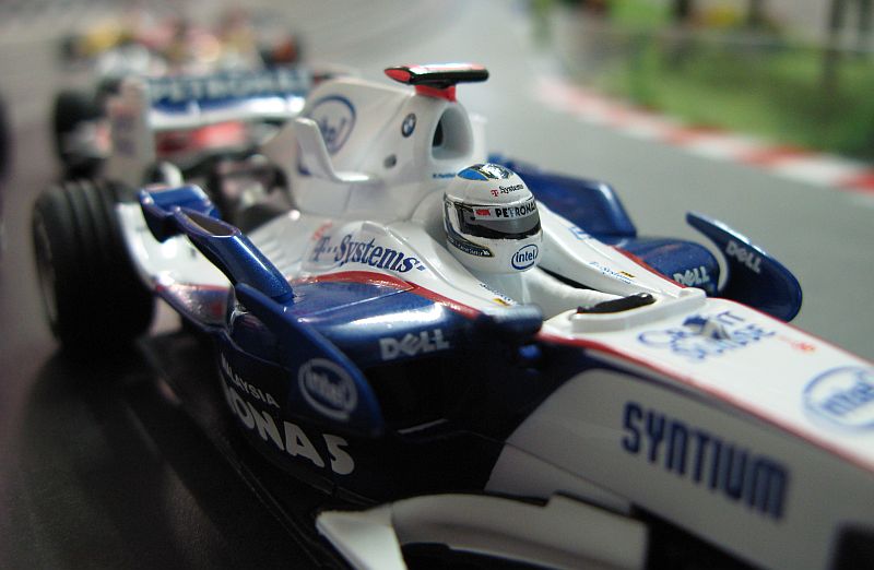 Carrera Evo/D132 BMW Sauber F1.07 / McLaren Mercedes