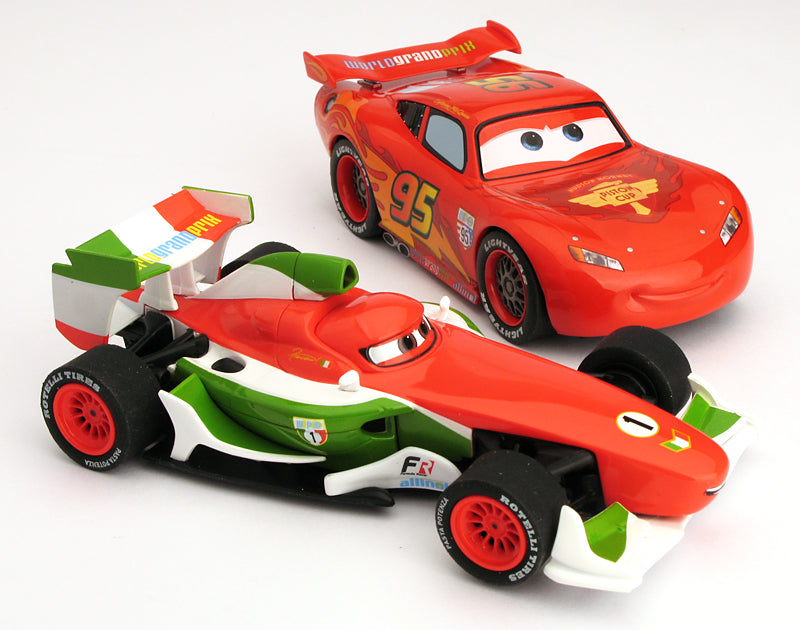 Die neuen Carrera Disney/Pixar Cars 2 Fahrzeuge