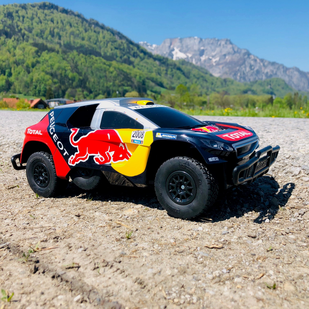 2,4GHz Peugeot 2008 DKR 2016 - Red Bull