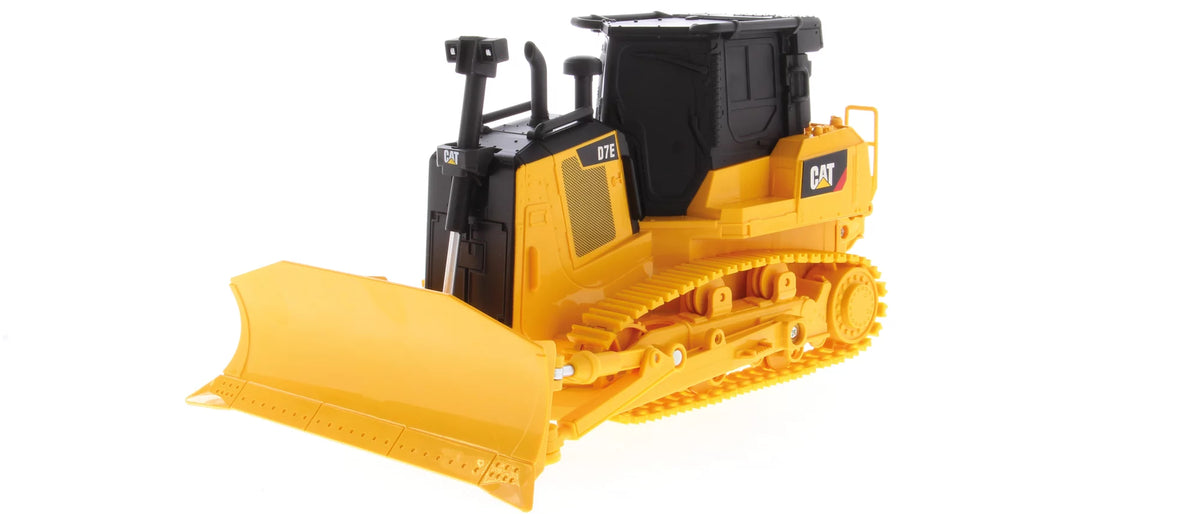 1:35 RC Cat® D7E Bulldozer  (B/O)