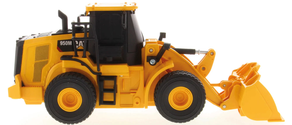 1:35 RC Cat® 950M Radlader (B/O)