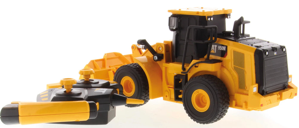 1:35 RC Cat® 950M Radlader (B/O)