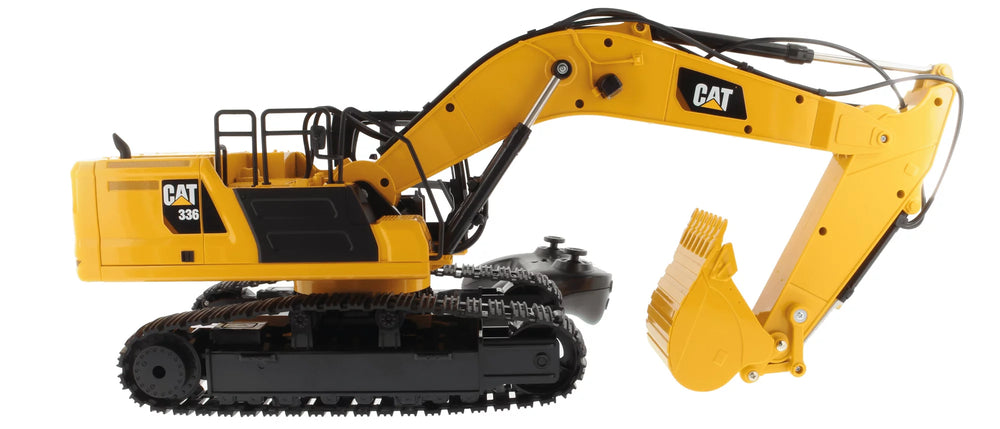 1:24 RC Cat® 336 Löffelbagger