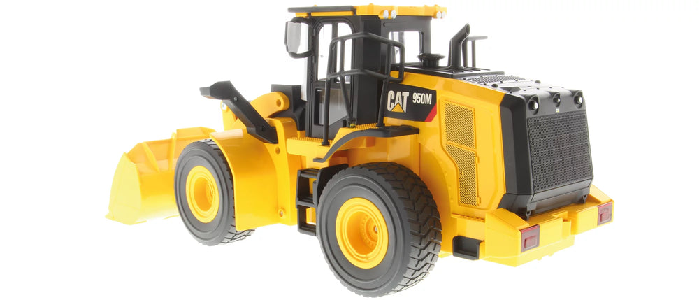 1:24 RC Cat® 950M Radlader
