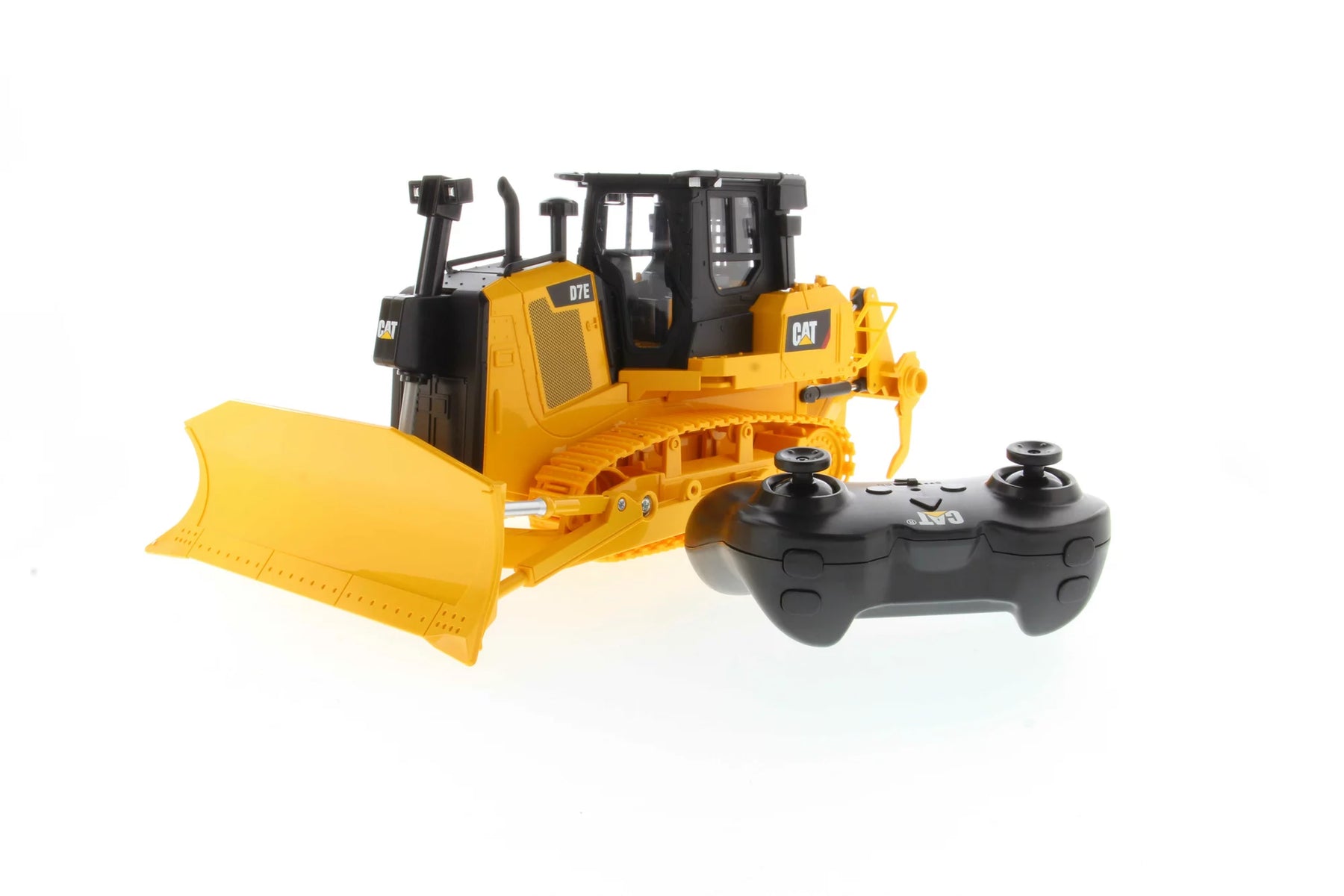 1:24 RC Cat® D7E Bulldozer